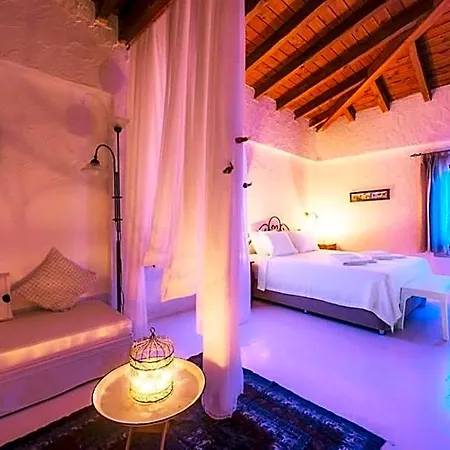 Jakamar Hotel 2*